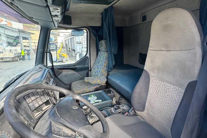OmecoHub - Immagine RENAULT 385
